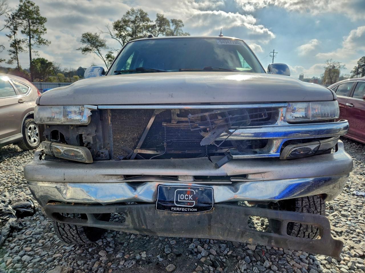 2004 CHEVROLET Tahoe