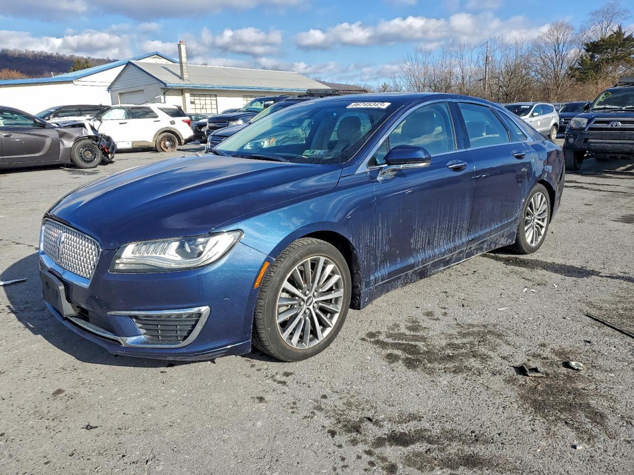 2017 LINCOLN MKZ