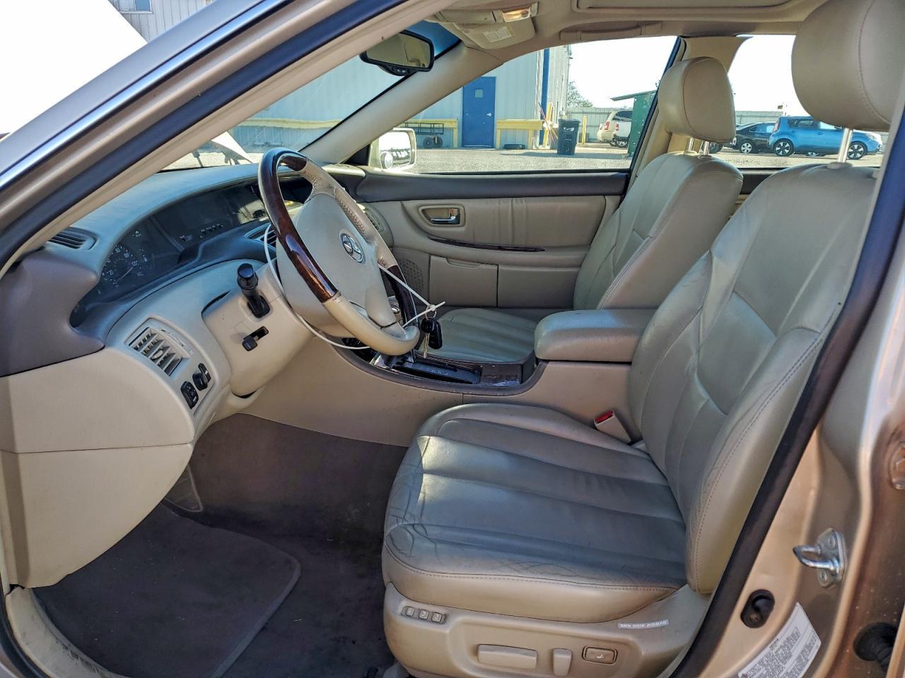 2003 TOYOTA Avalon