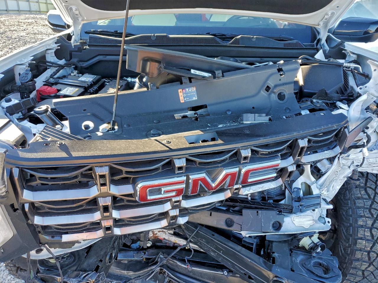 2025 GMC CANYON