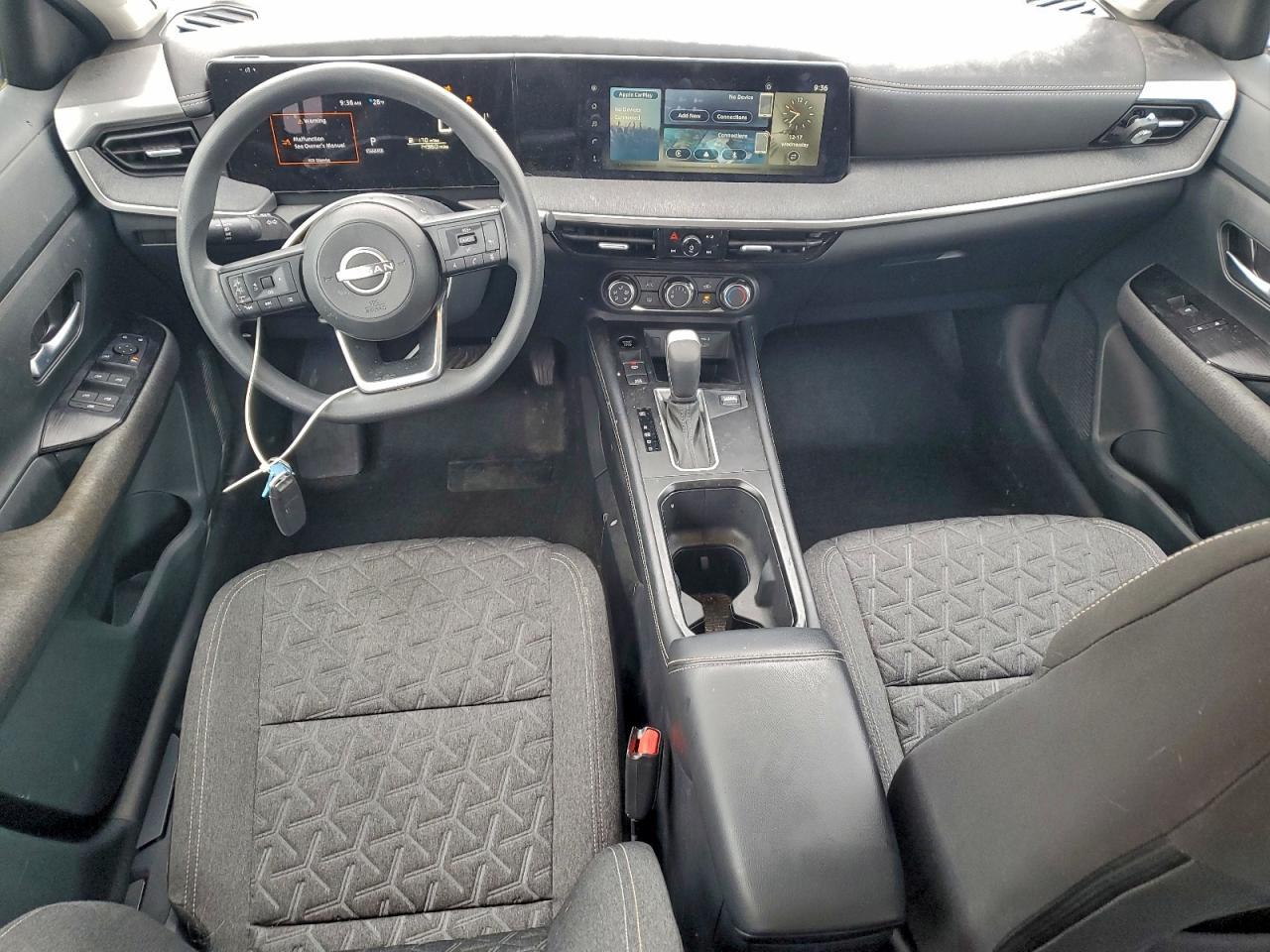 2025 NISSAN KICKS