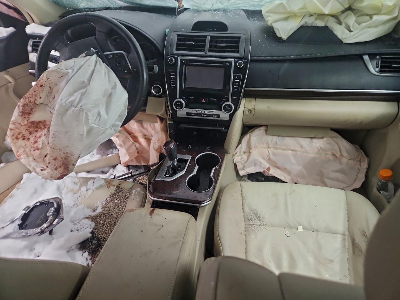 2012 TOYOTA CAMRY