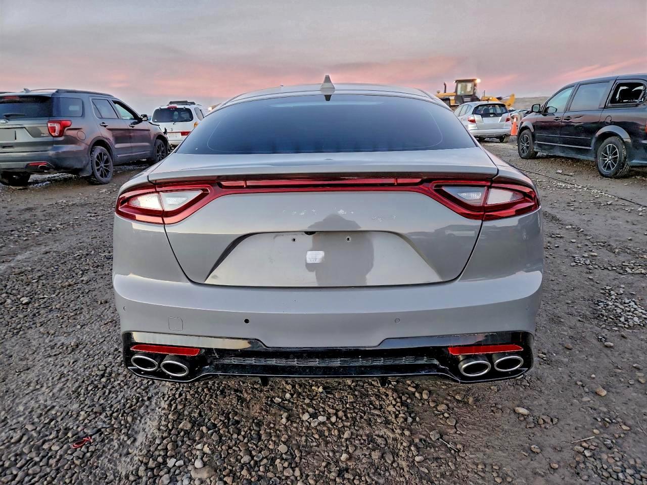 2020 KIA Stinger