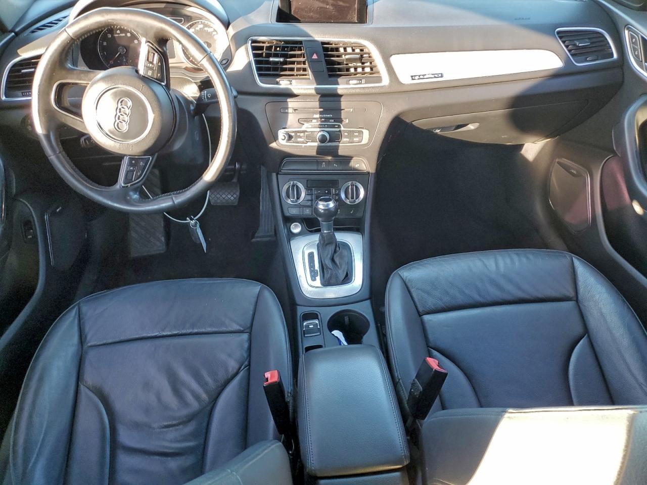 2015 AUDI Q3