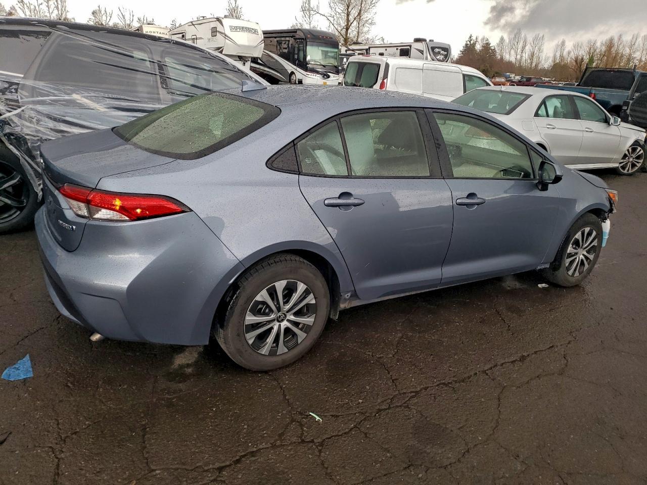 2022 TOYOTA COROLLA