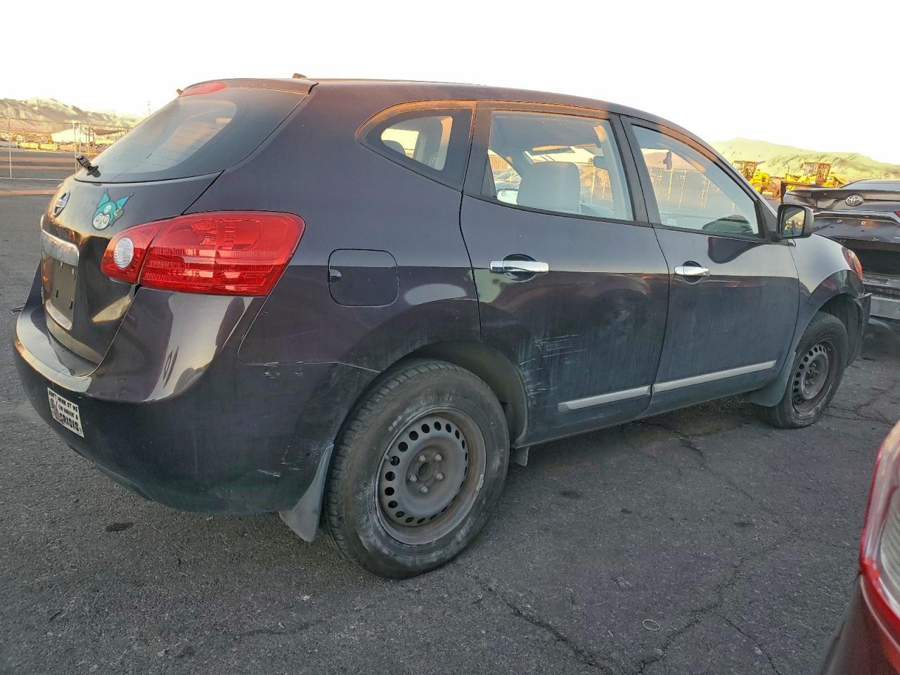 2014 NISSAN ROGUE
