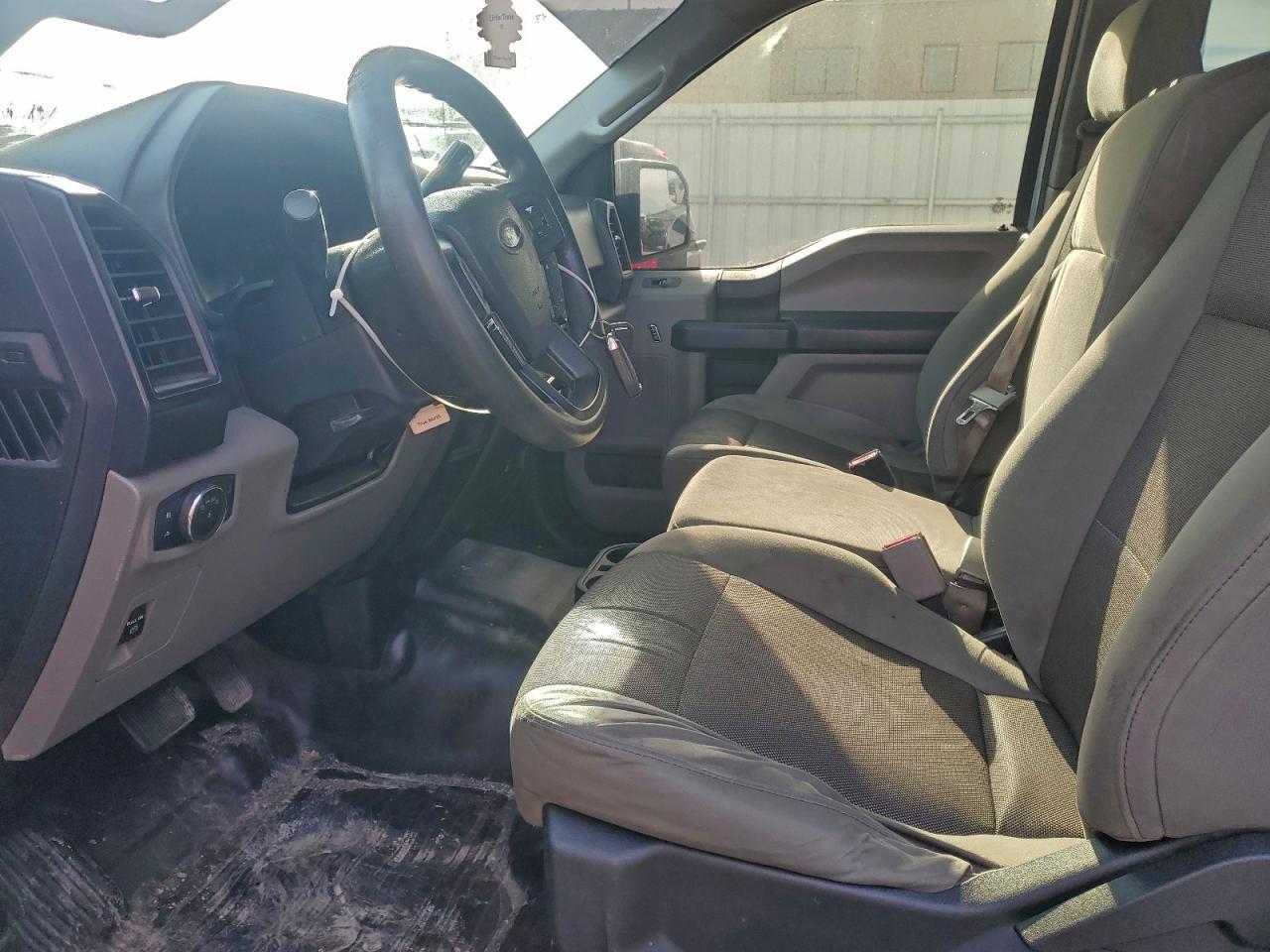 2015 FORD F-150