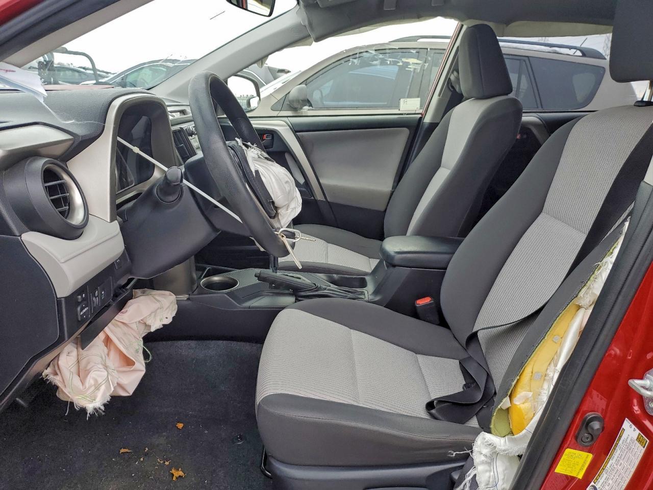 2015 TOYOTA RAV4