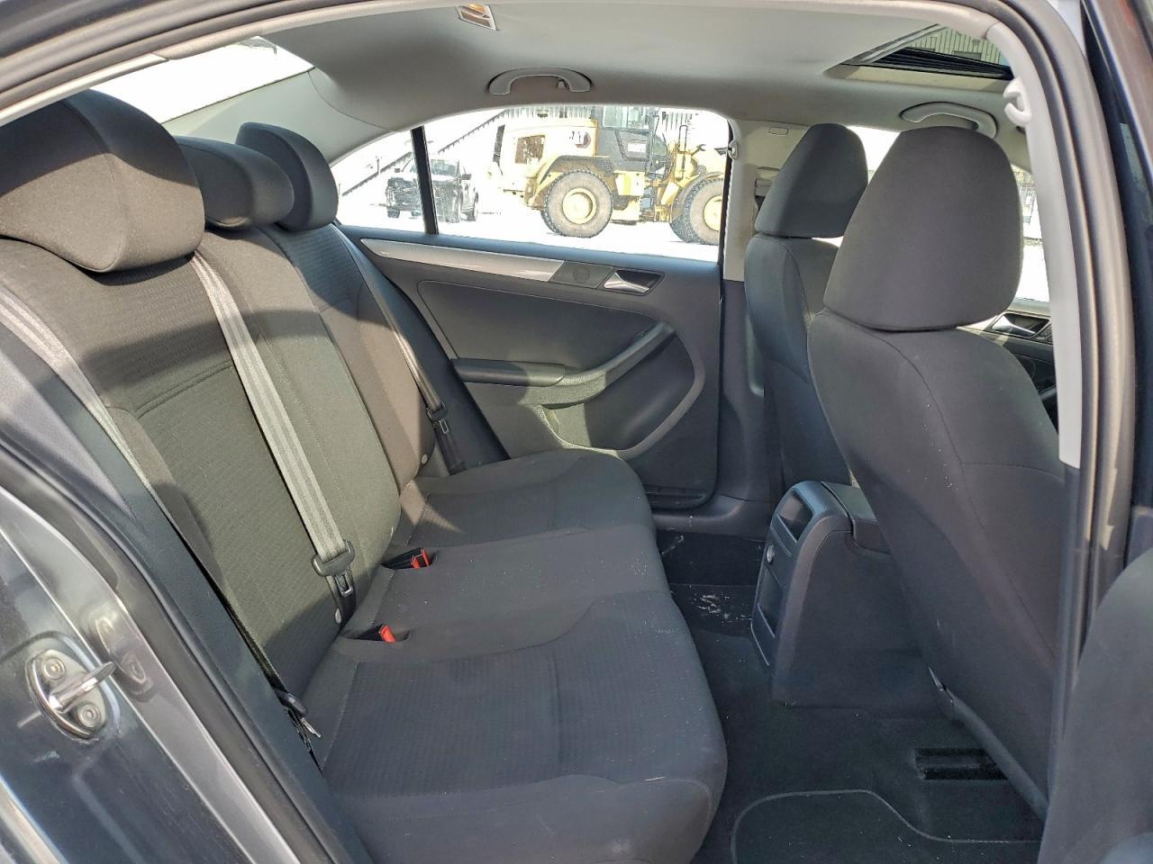 2015 VOLKSWAGEN JETTA