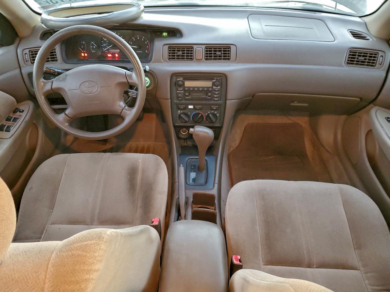 2000 TOYOTA CAMRY