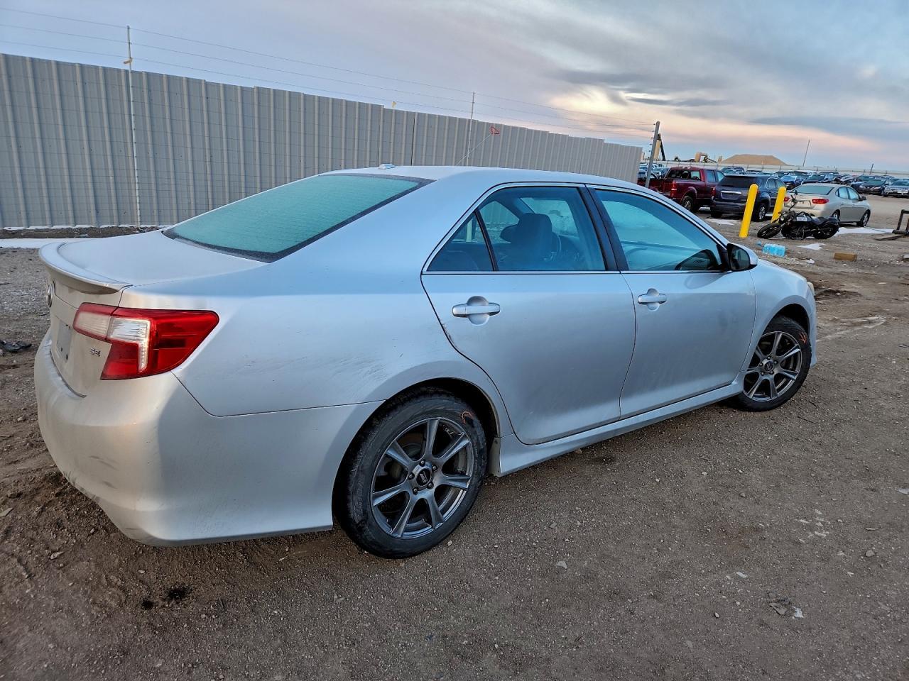 2012 TOYOTA CAMRY