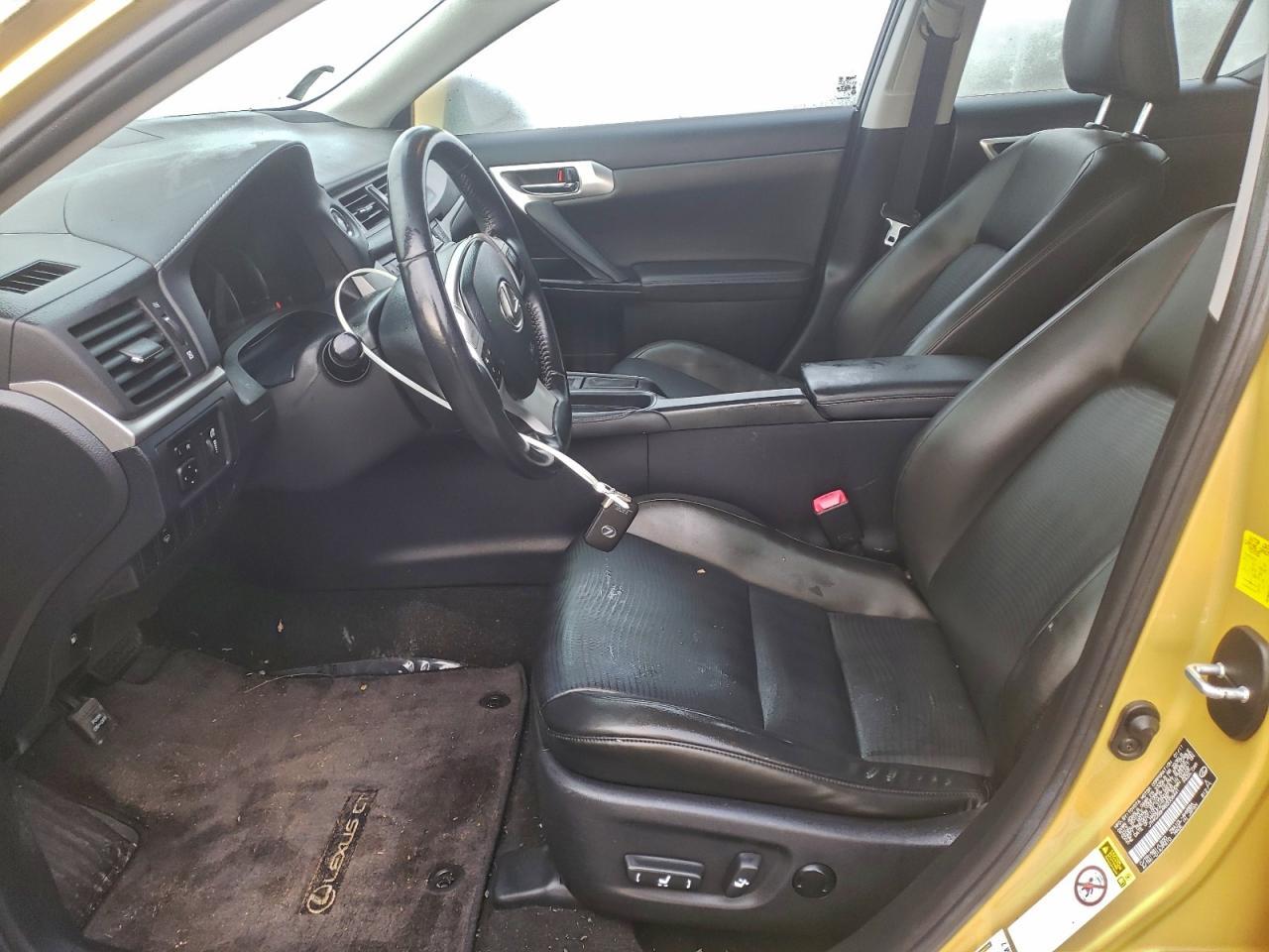 2011 LEXUS CT 200