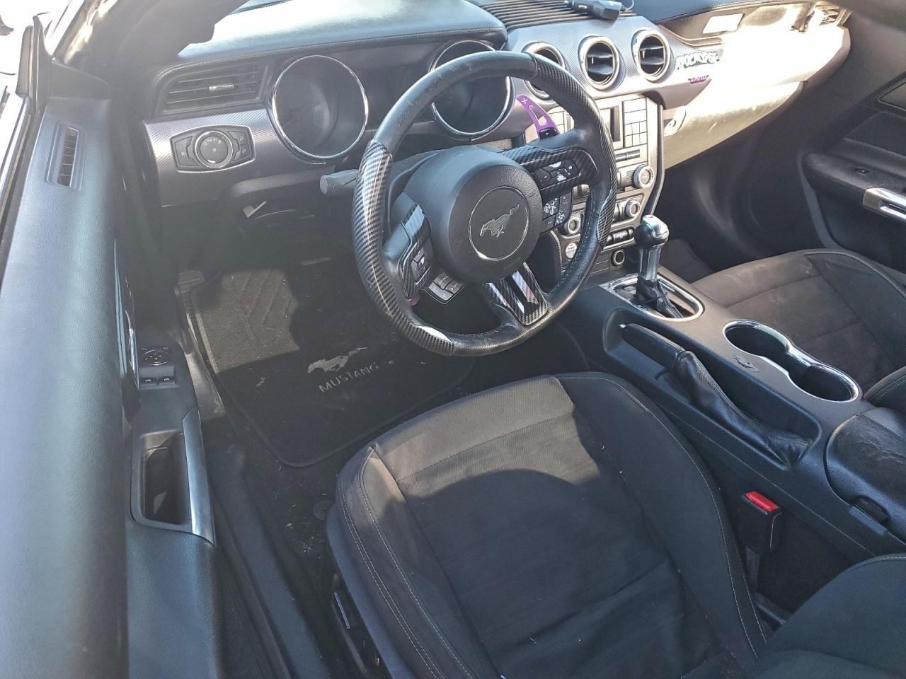 2016 FORD MUSTANG