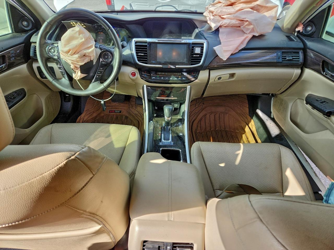 2017 HONDA ACCORD