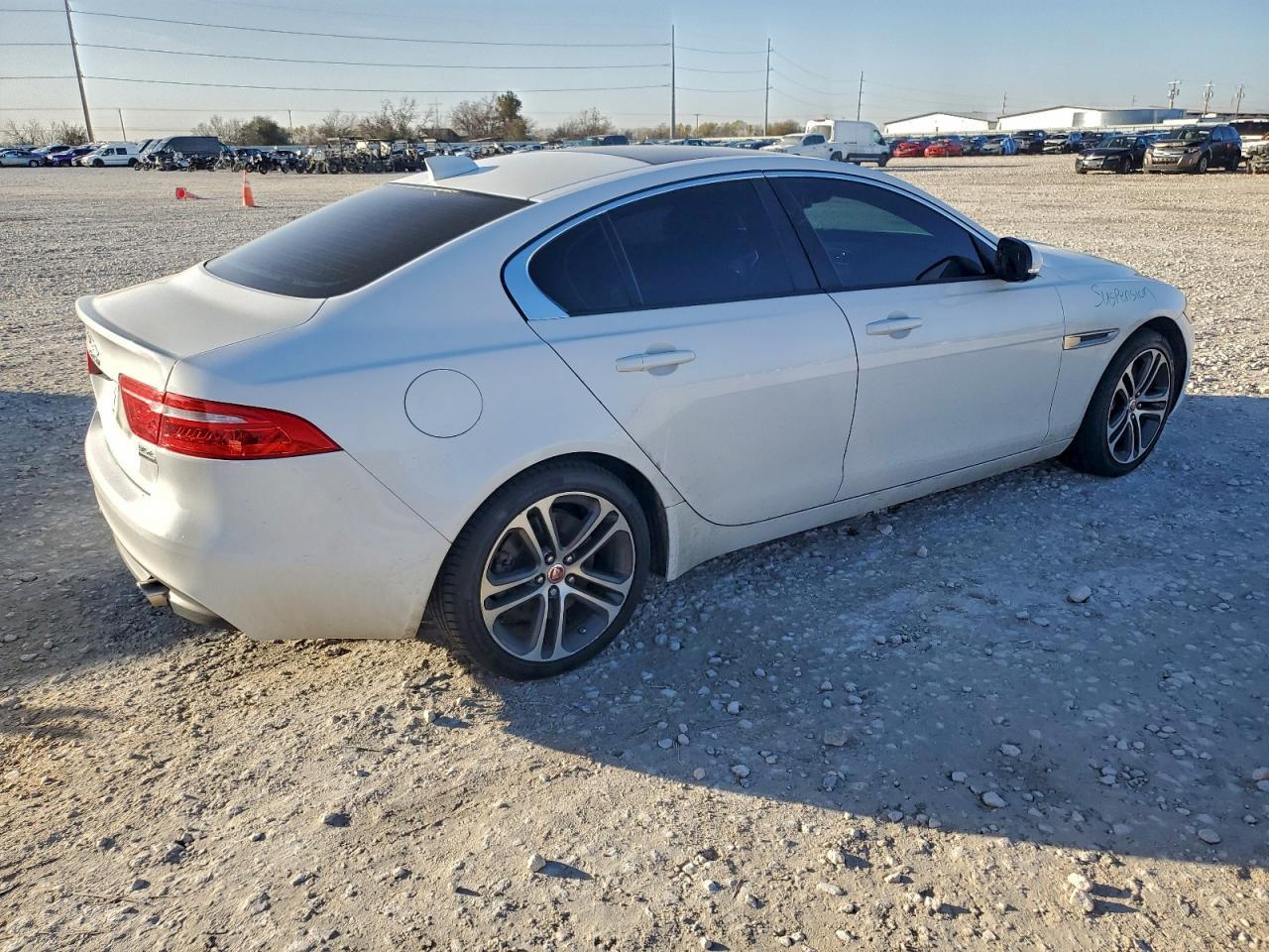 2017 JAGUAR XE