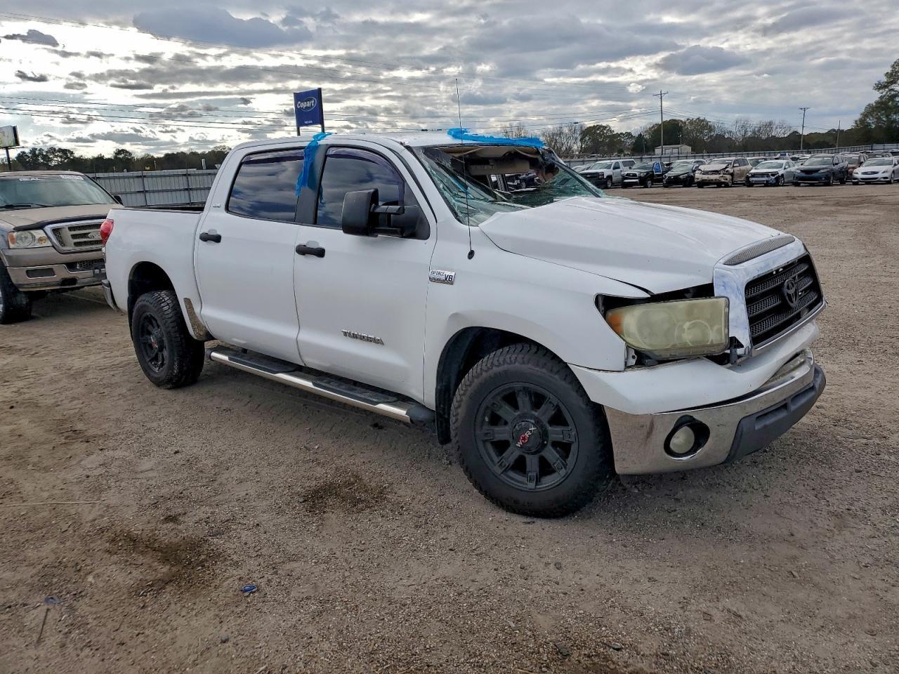 2008 TOYOTA TUNDRA