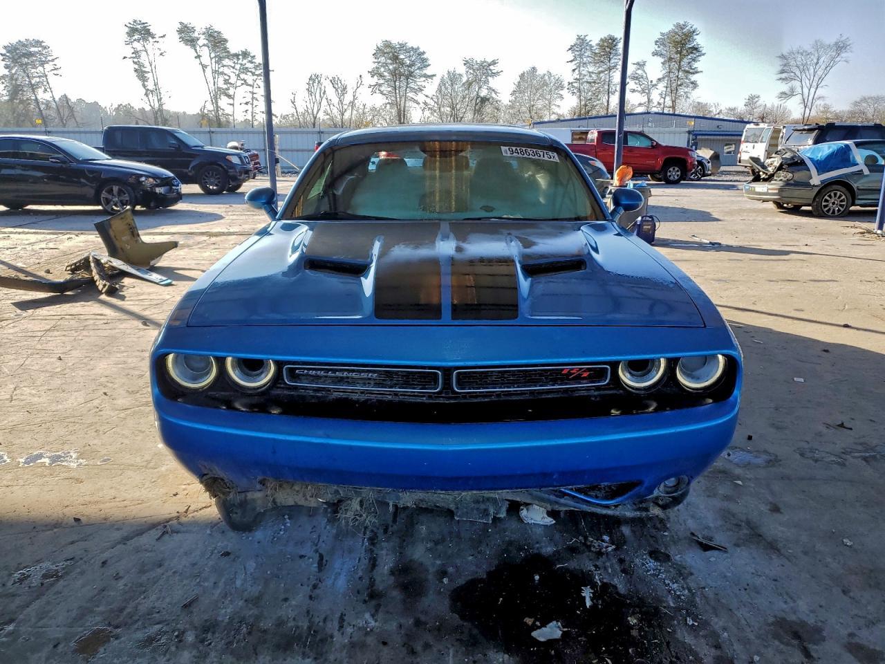 2016 DODGE Challenger
