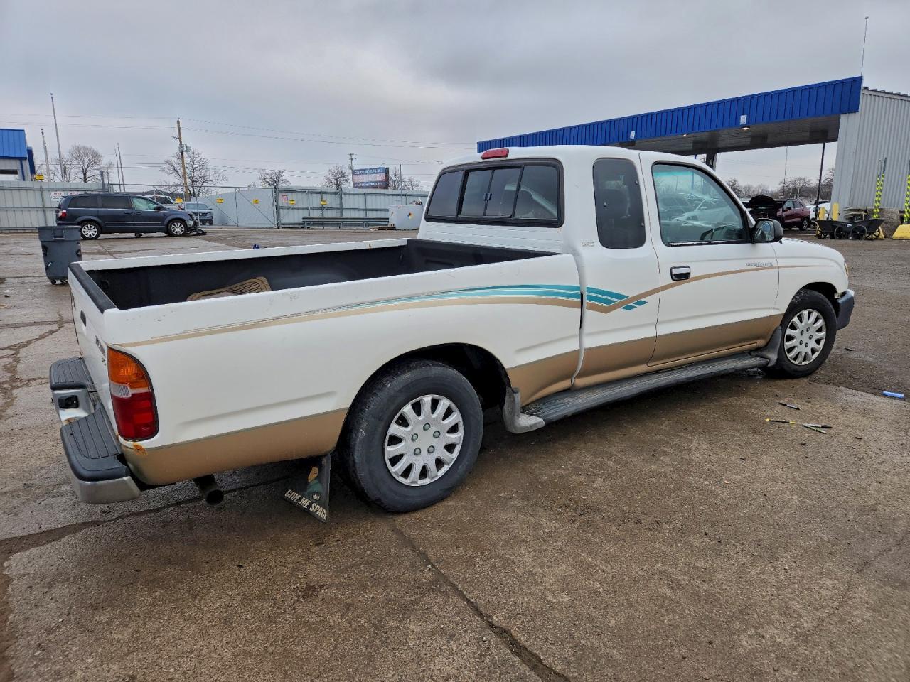 2000 TOYOTA TACOMA