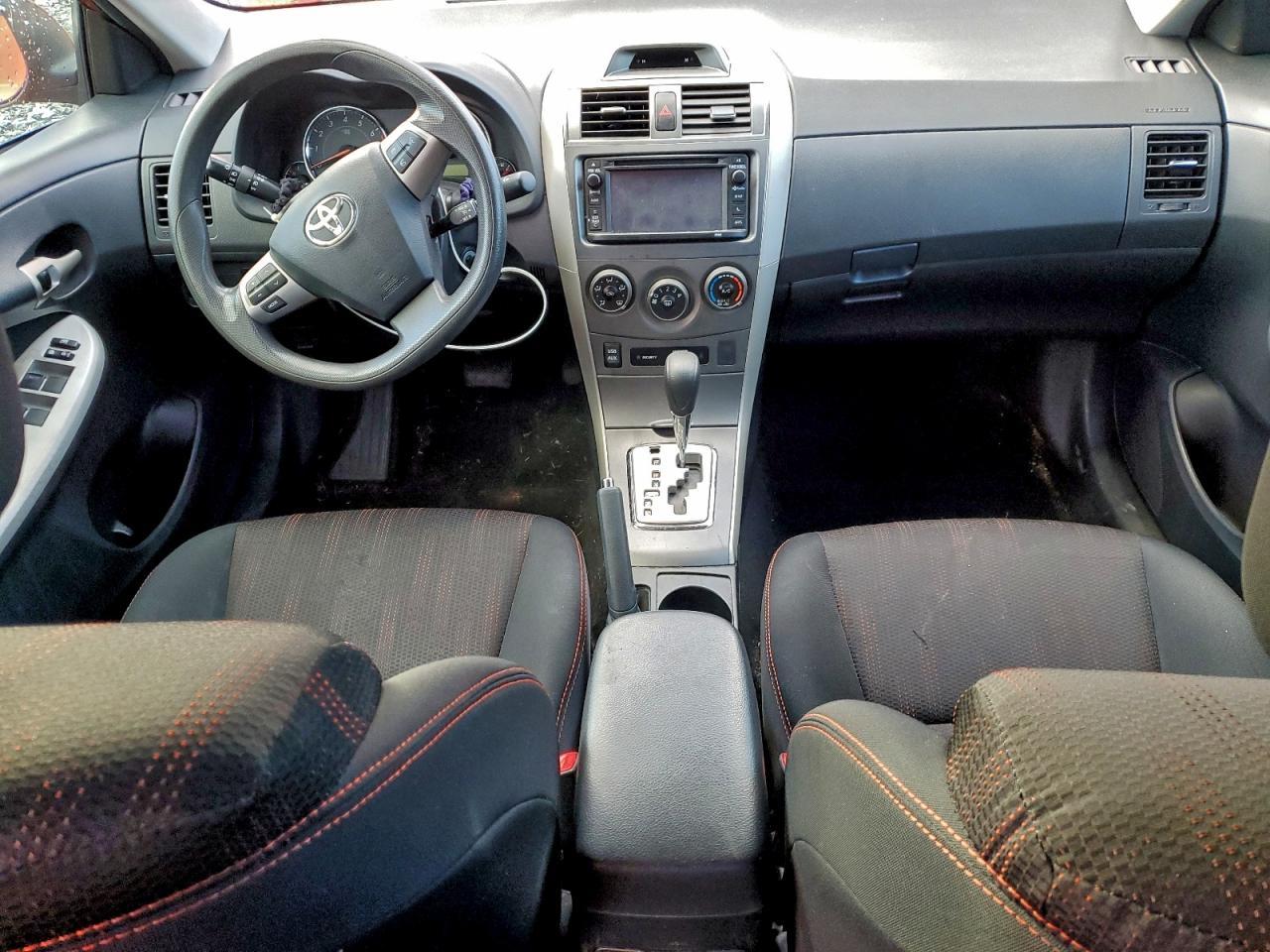 2013 TOYOTA COROLLA