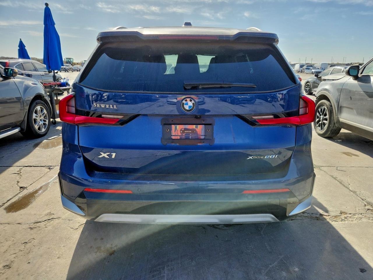 2023 BMW X1