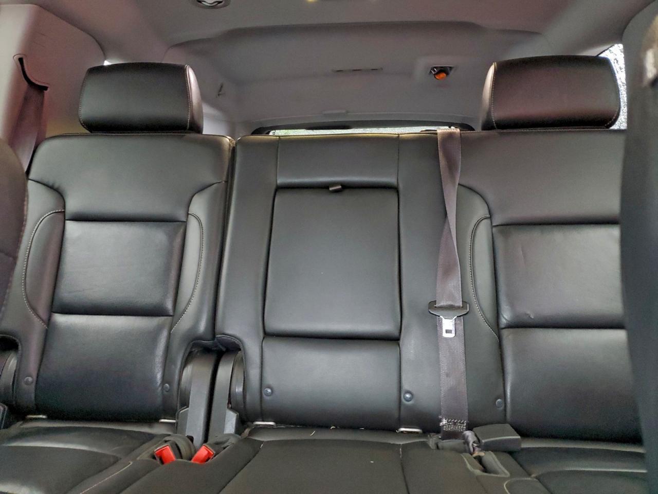 2015 CHEVROLET Suburban