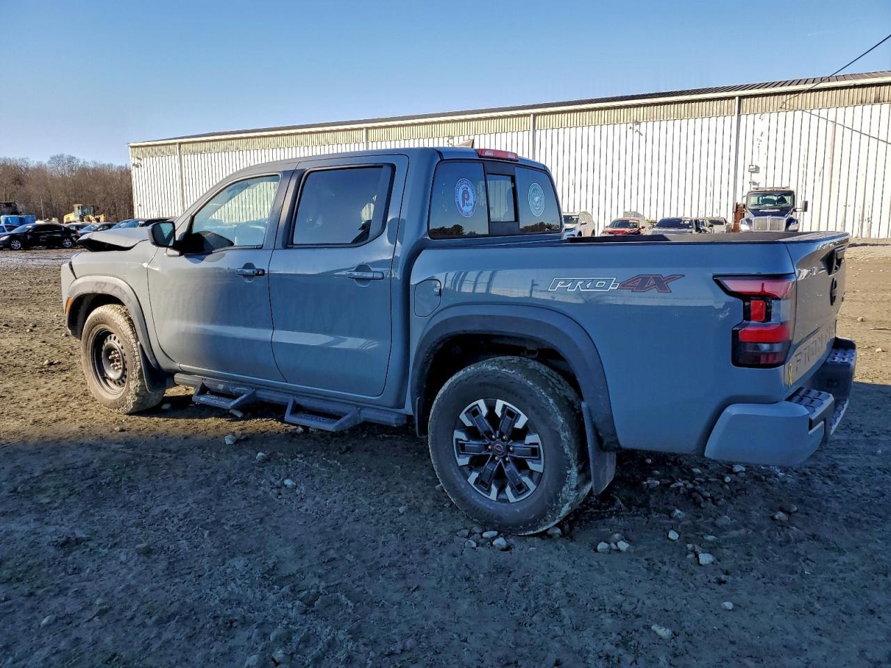 2022 NISSAN Frontier