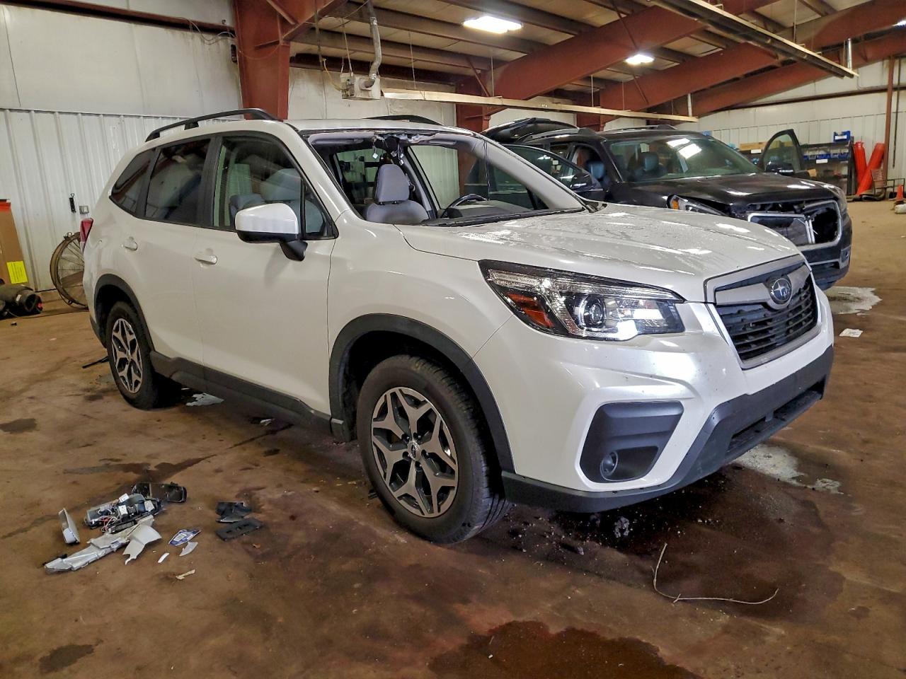 2020 SUBARU FORESTER