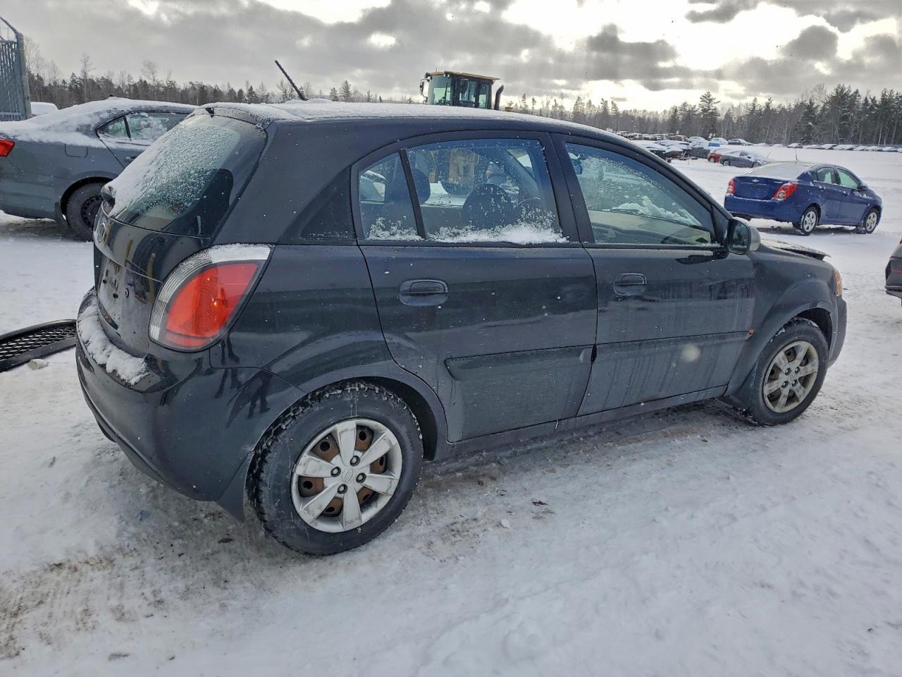 2011 KIA RIO