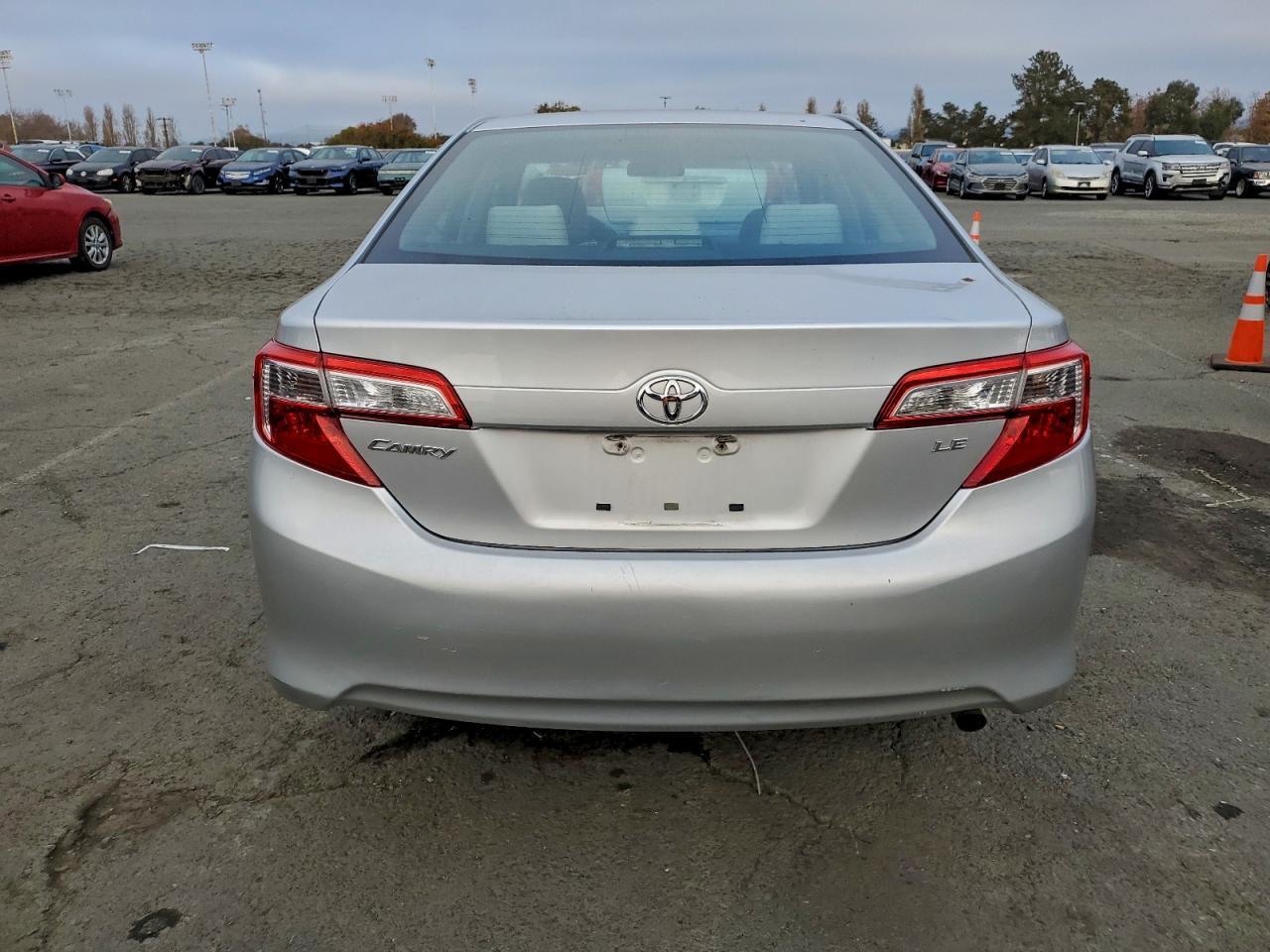 2013 TOYOTA CAMRY