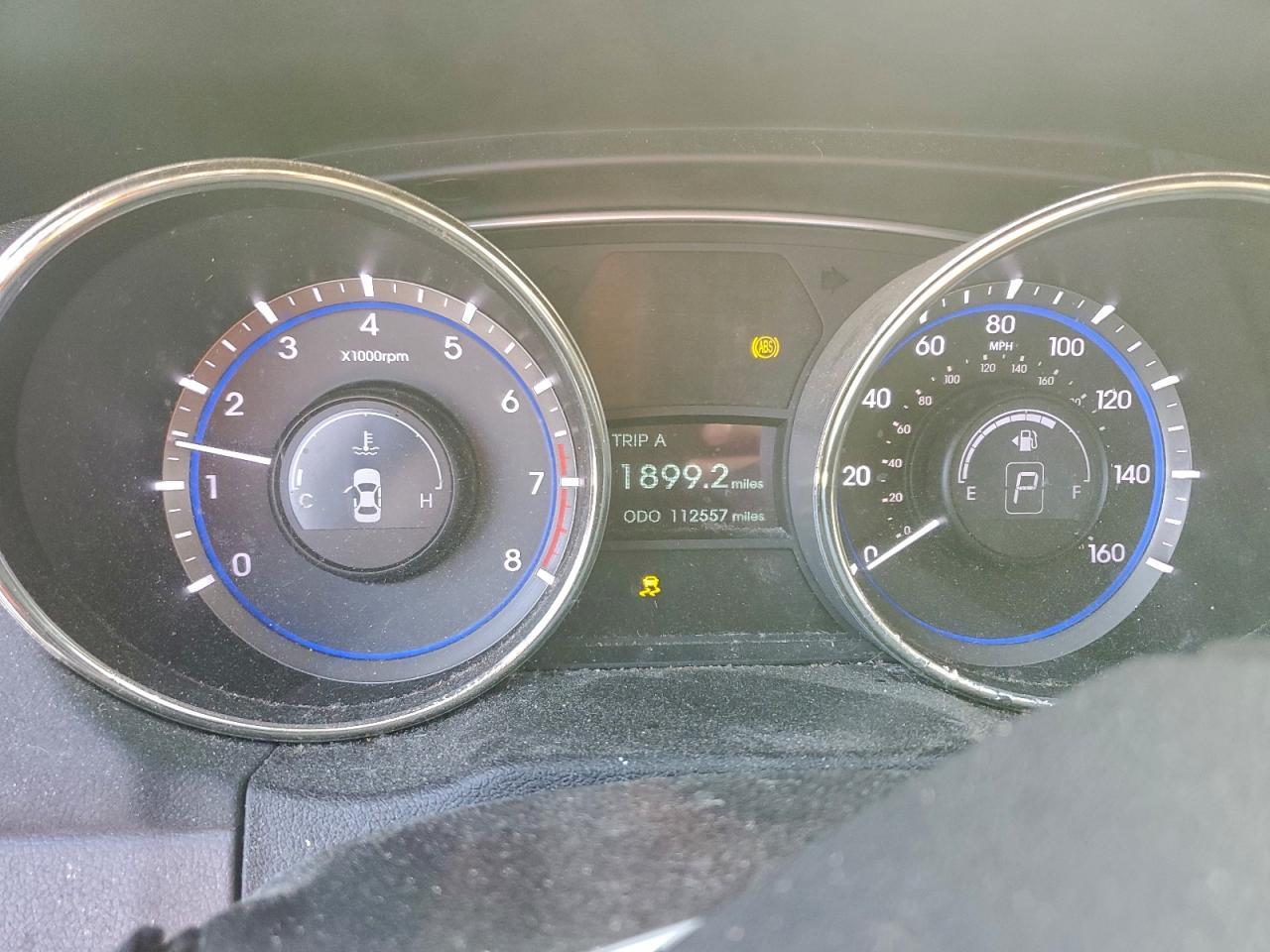 2011 HYUNDAI SONATA