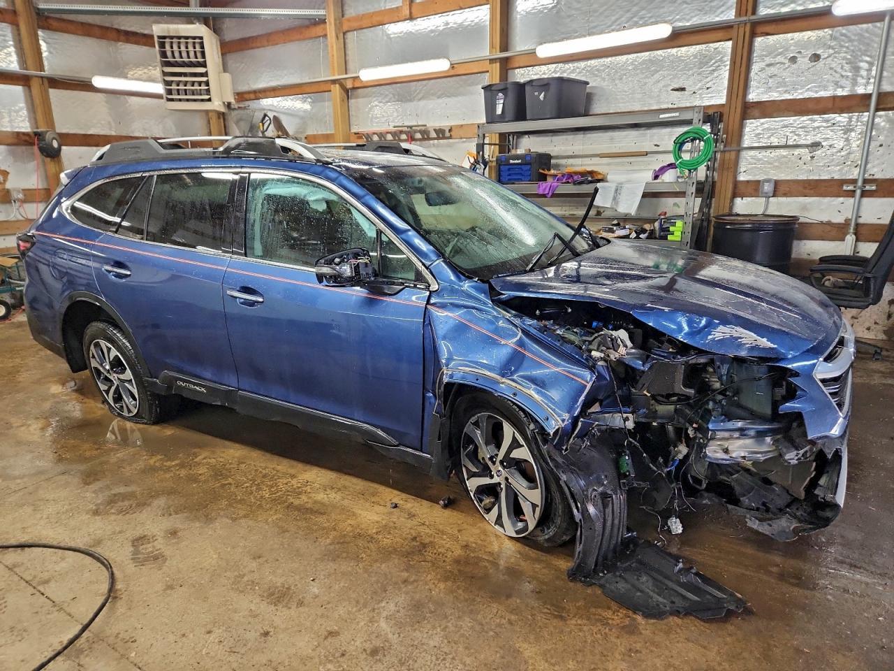 2020 SUBARU Outback