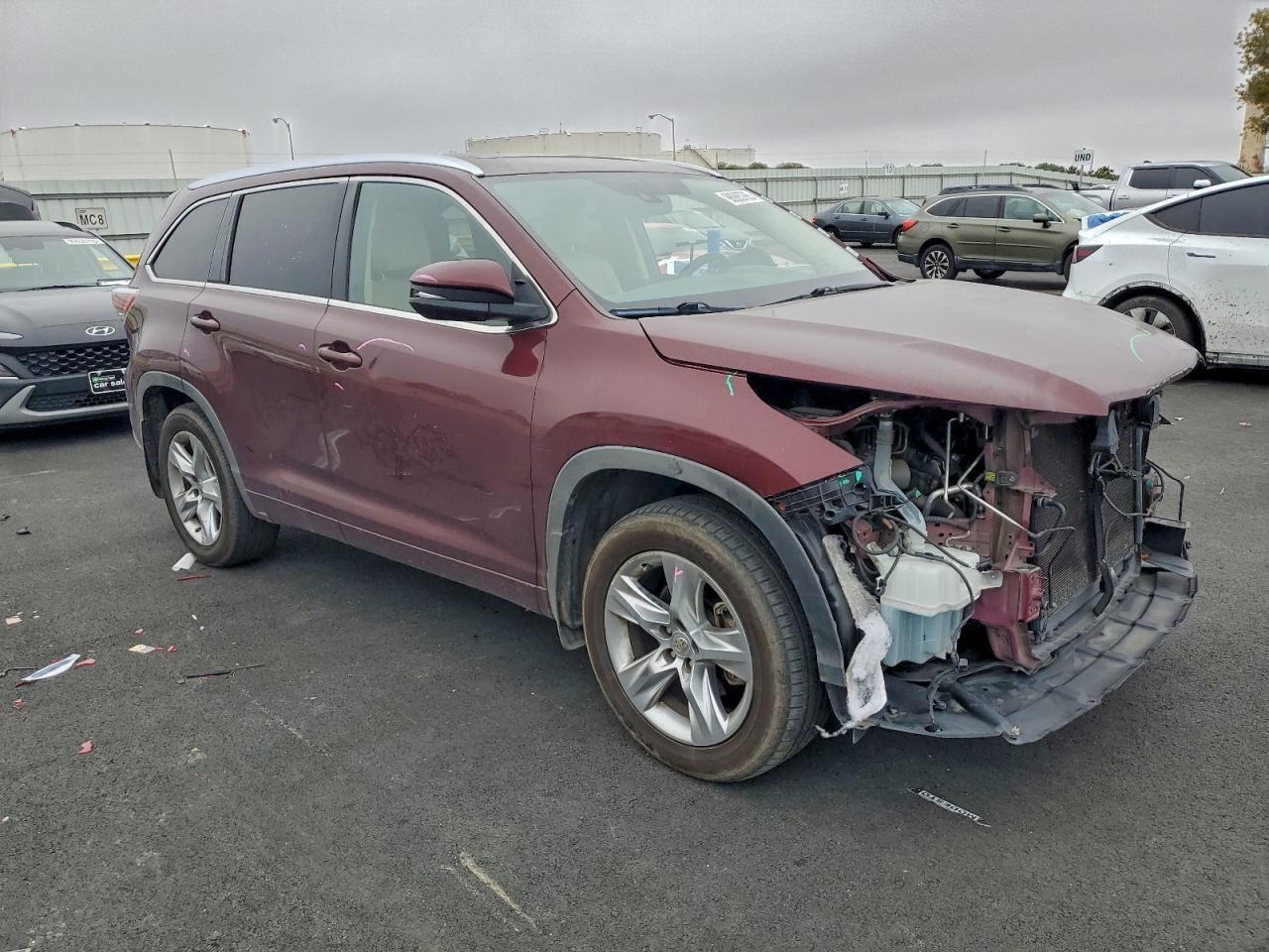 2015 TOYOTA HIGHLANDER
