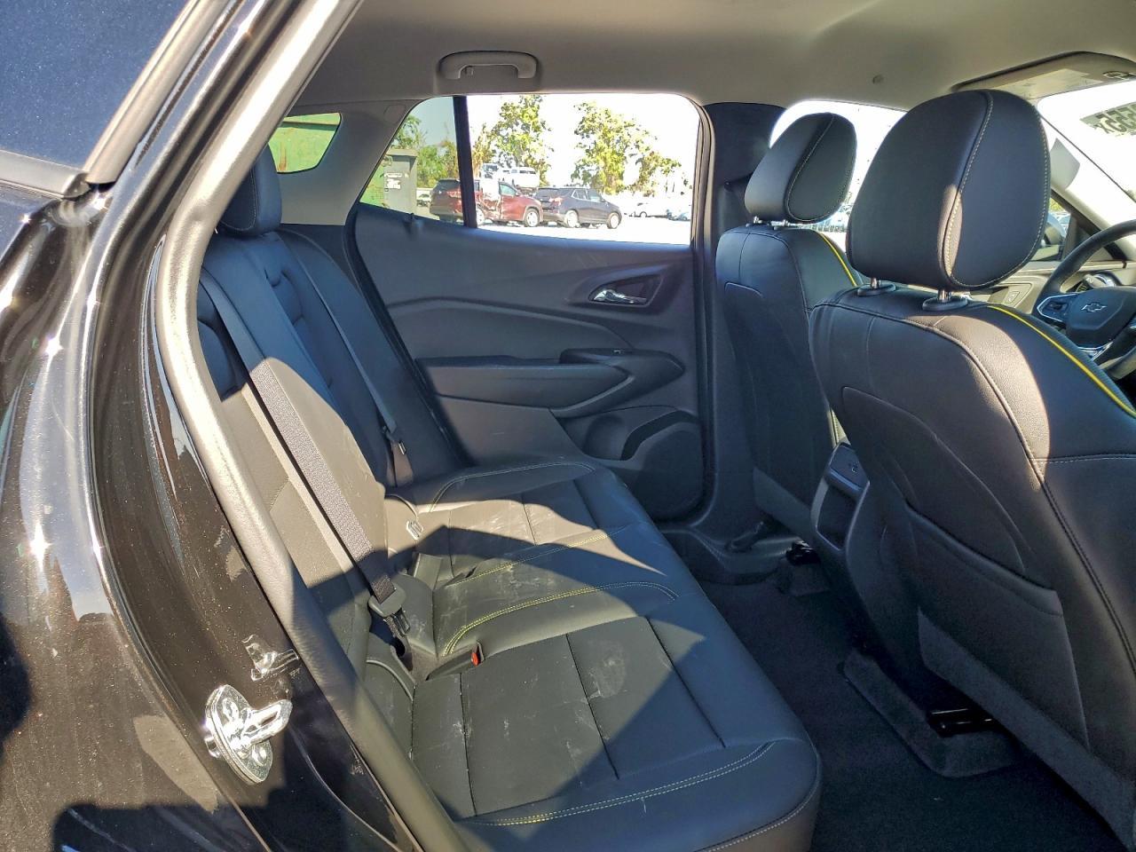 2025 CHEVROLET TRAX
