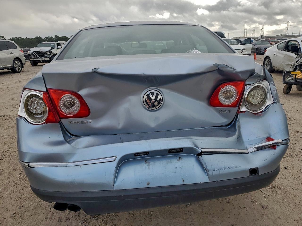 2007 VOLKSWAGEN Passat