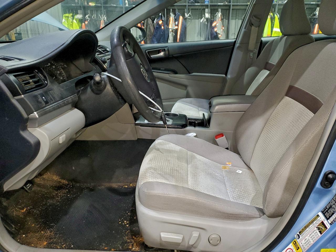 2014 TOYOTA CAMRY