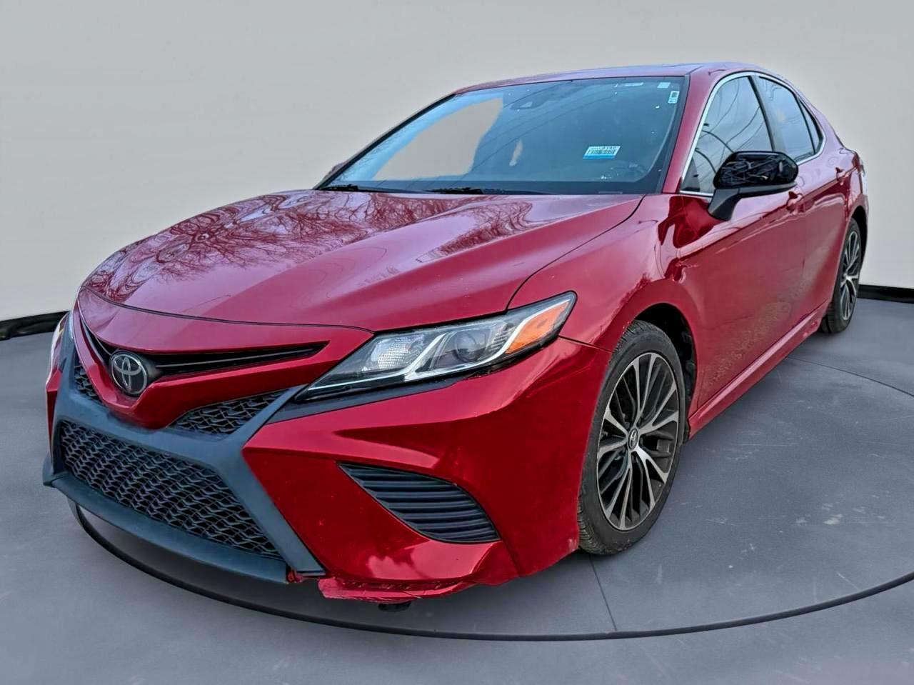 2019 TOYOTA CAMRY