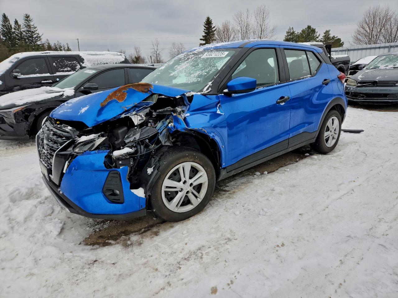 2025 NISSAN KICKS