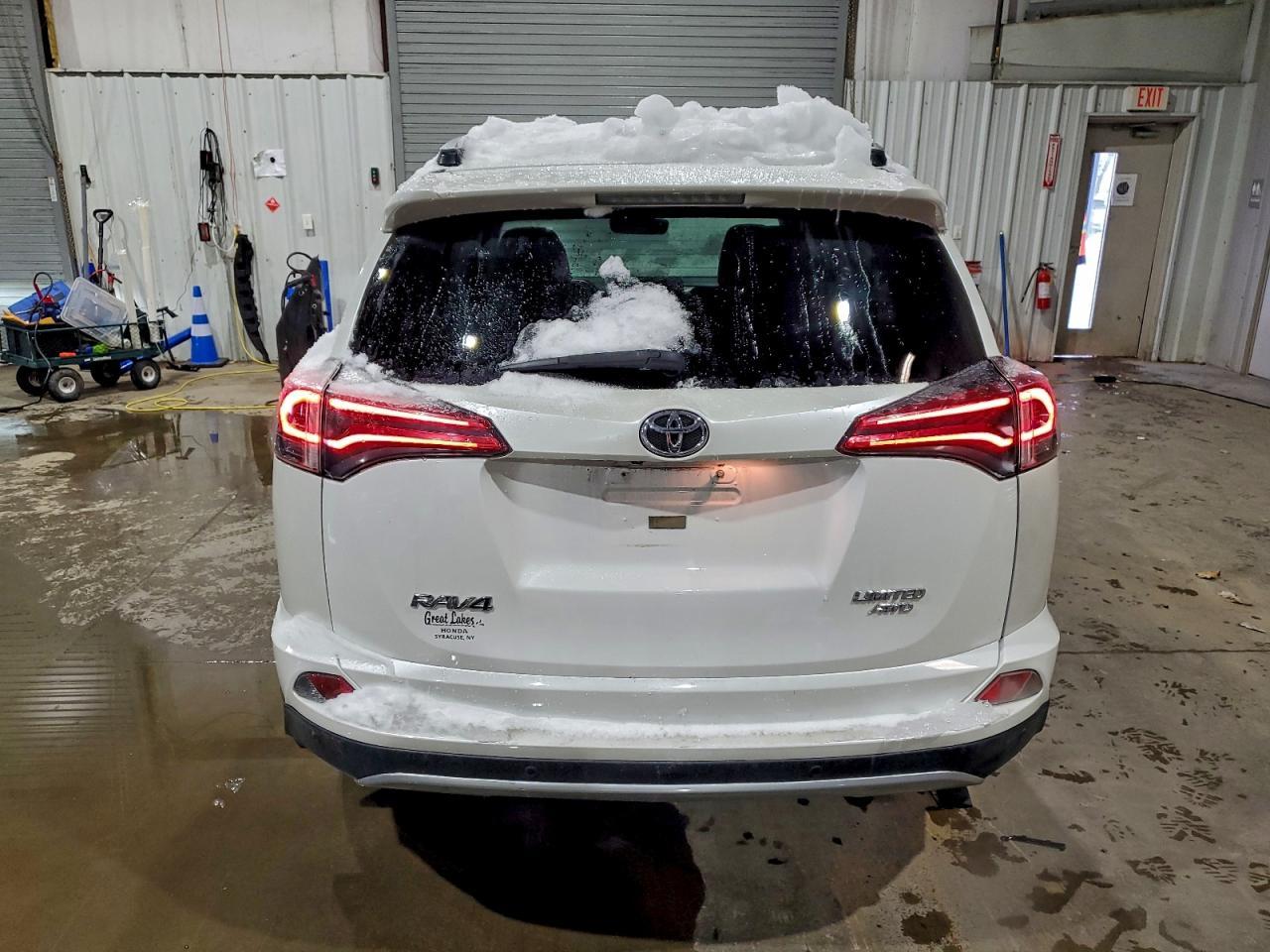 2016 TOYOTA RAV4