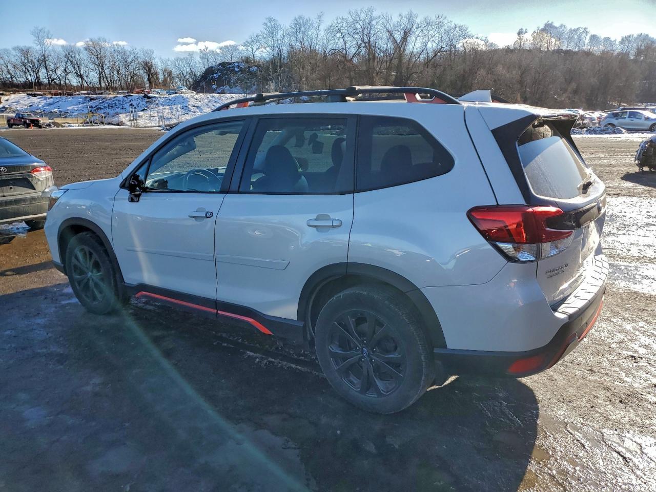 2021 SUBARU FORESTER