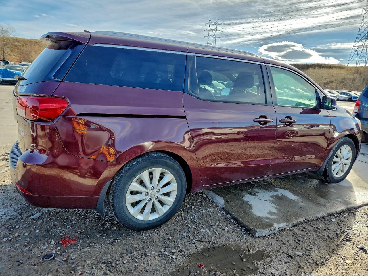 2016 KIA SEDONA