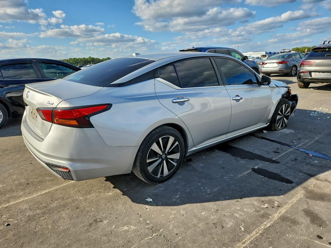 2021 NISSAN ALTIMA