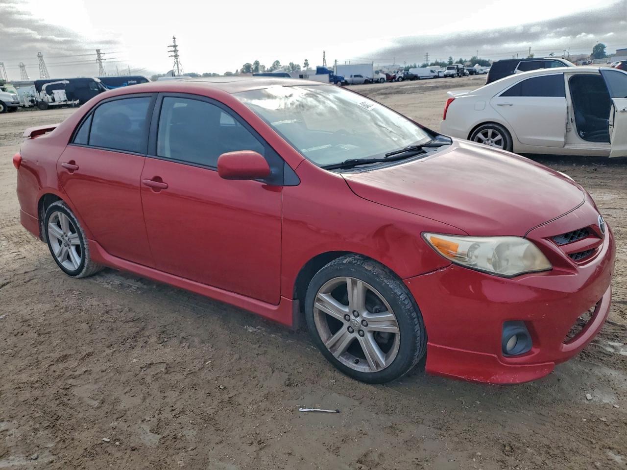 2013 TOYOTA COROLLA