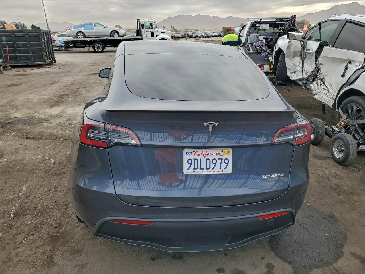 2022 TESLA MODEL Y