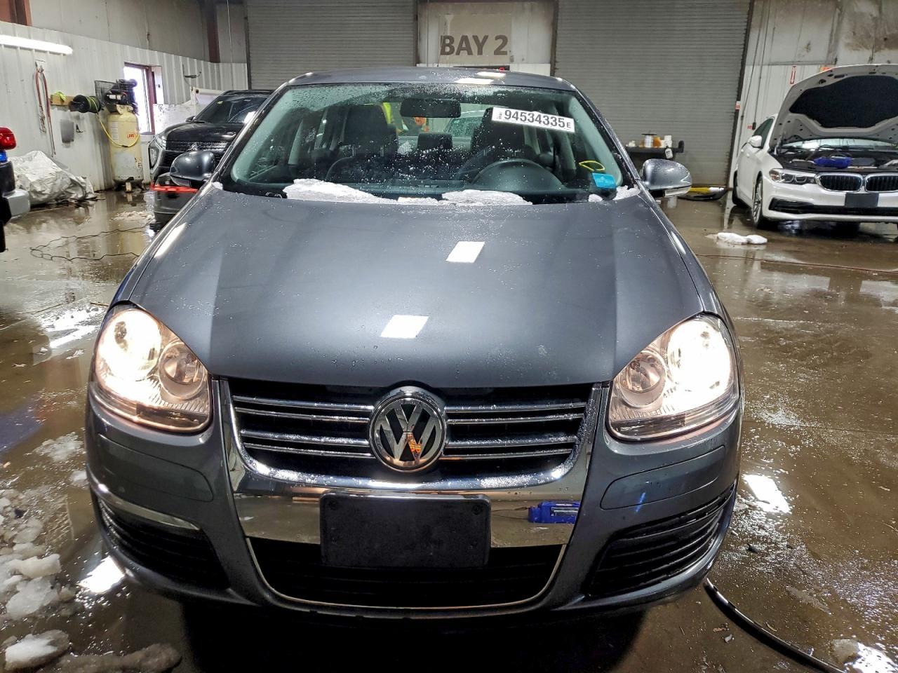 2009 VOLKSWAGEN JETTA