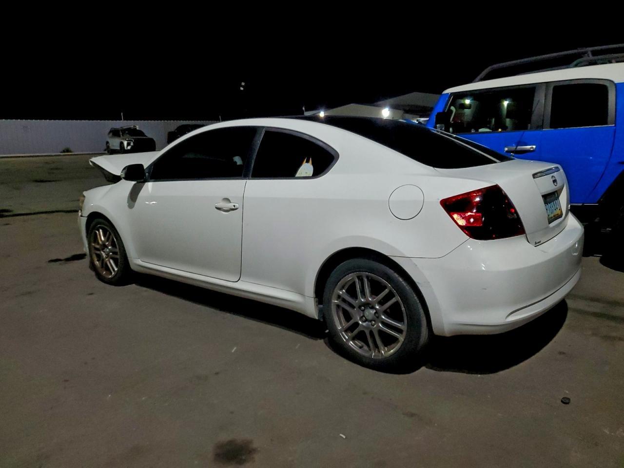2006 TOYOTA SCION