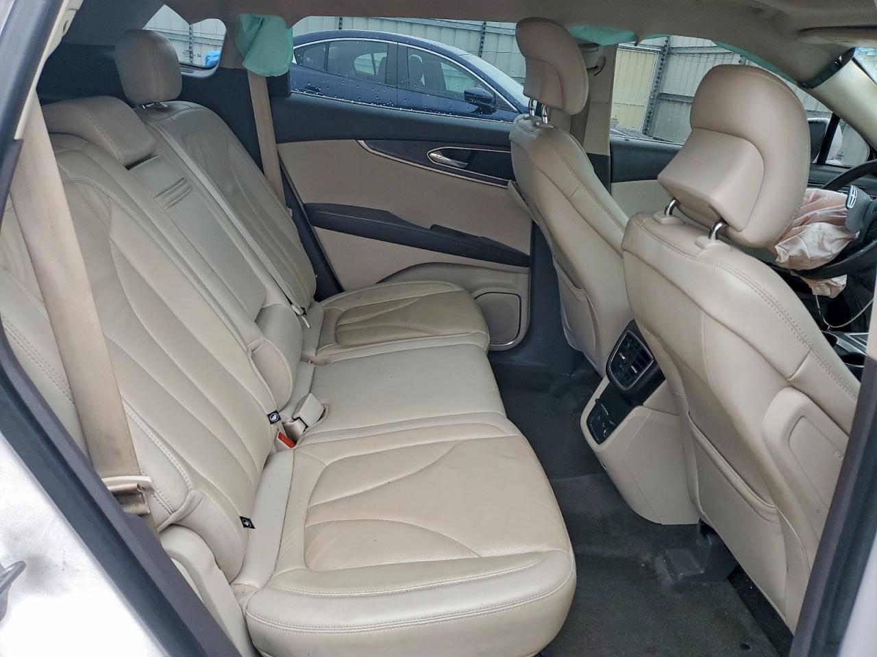 2017 LINCOLN MKX