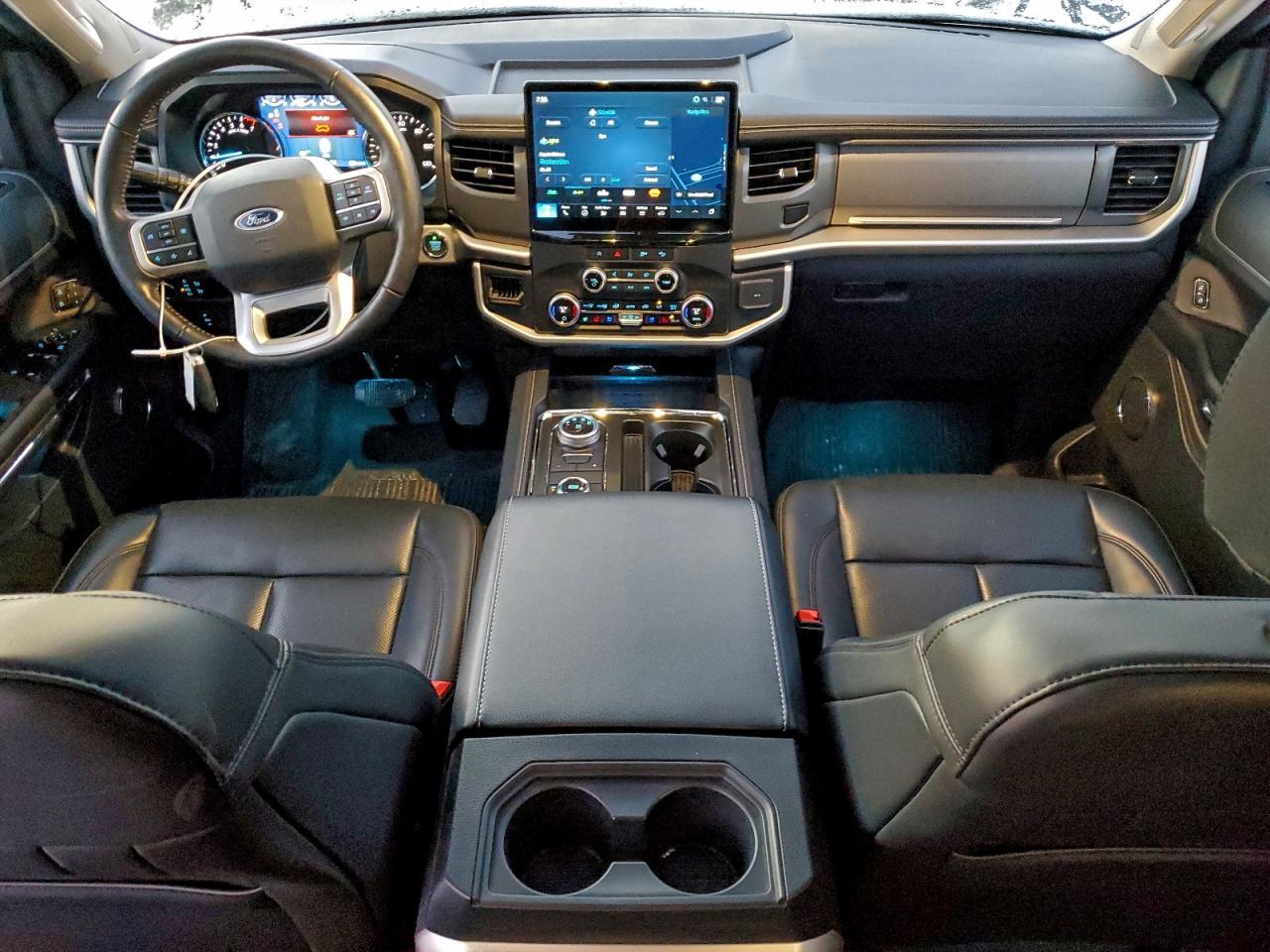 2023 FORD Expedition