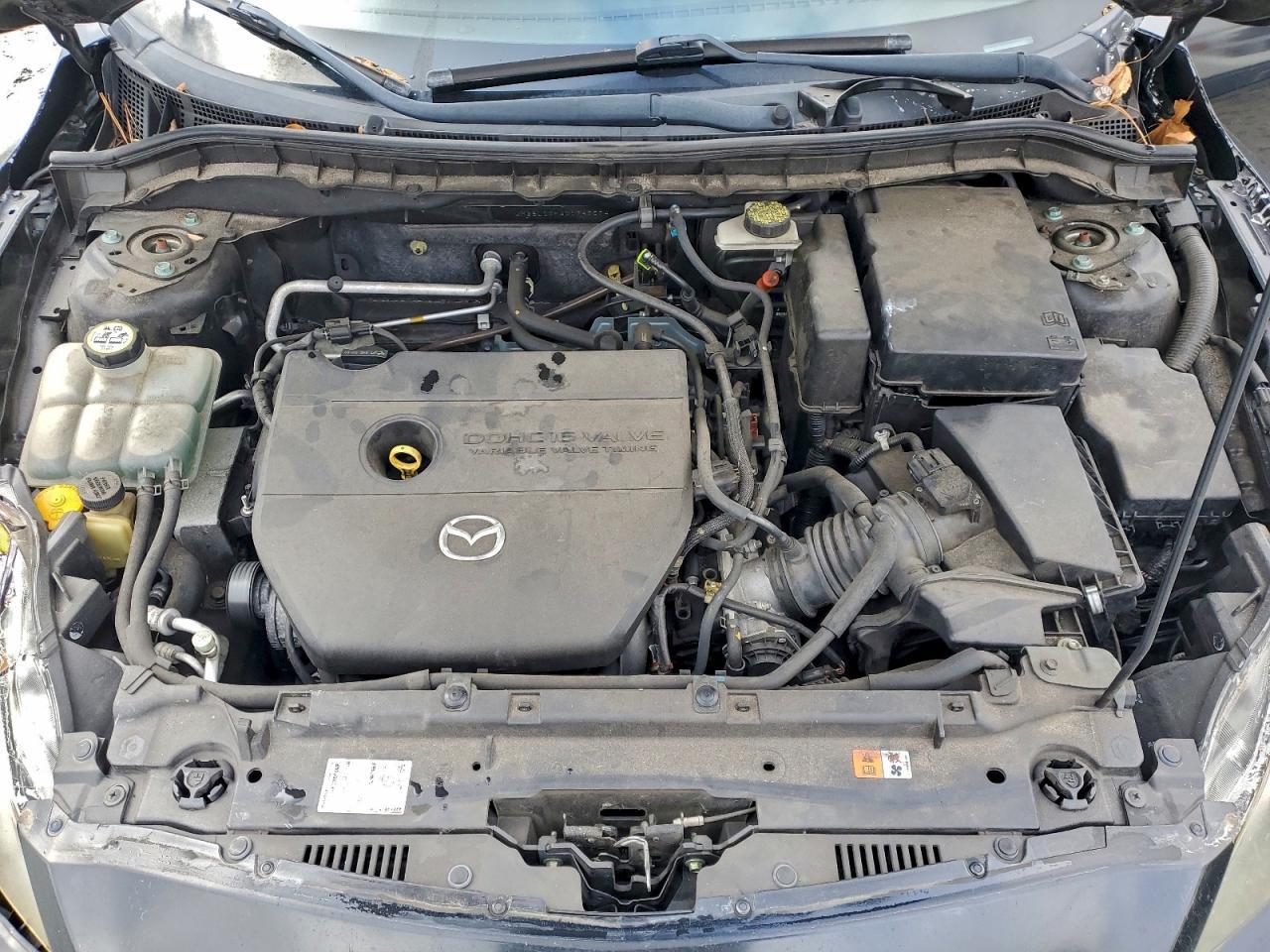 2013 MAZDA 3