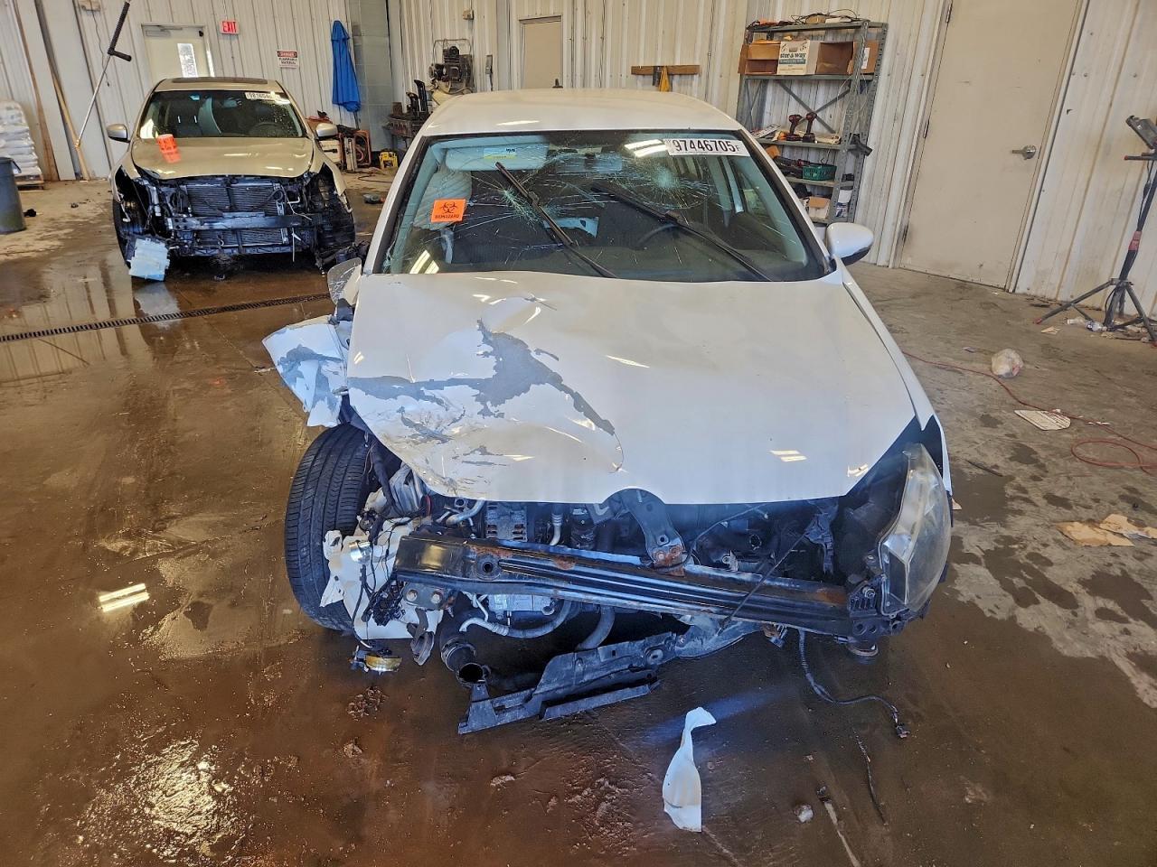 2012 VOLKSWAGEN GOLF