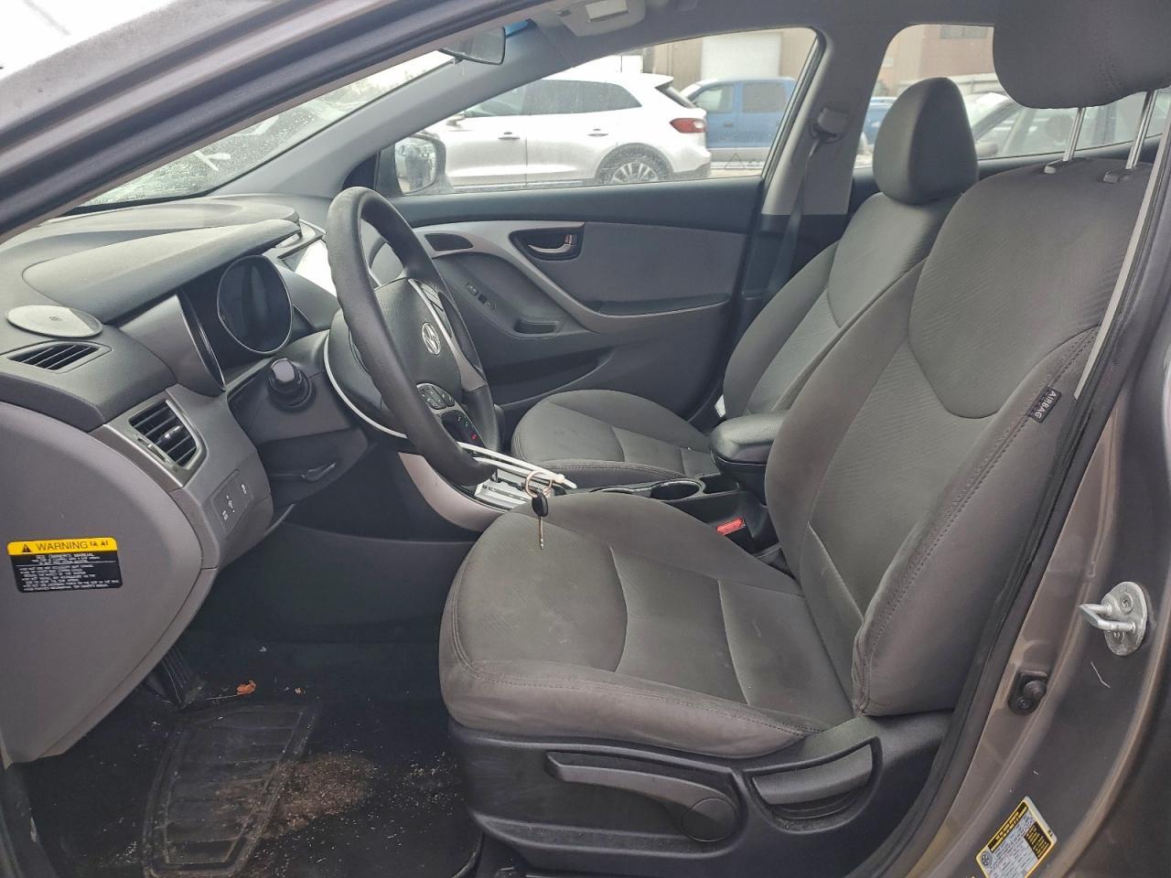 2012 HYUNDAI ELANTRA